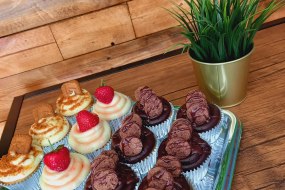 Coco Lounge desserts Cupcake Makers Profile 1
