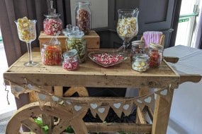 Wonder-Struck Magic Mirror Sweet and Candy Cart Hire Profile 1