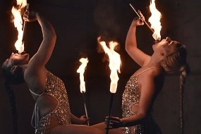 Doble Fuego Fire Eaters Profile 1