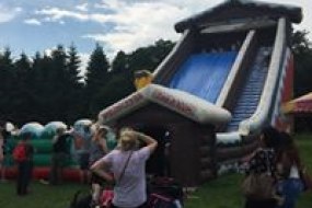 Northwest Funfairs Inflatable Fun Hire Profile 1