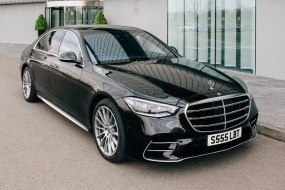 Mercedes S580E class chauffeur service London.JPG