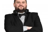 DJ Sean Hanlon - The Wedding and Party Specialist undefined Profile 1