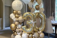 Balloon column and number stack 