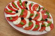 Mozzarella salad 