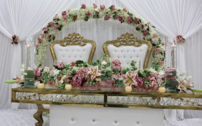 Luxury event furniture