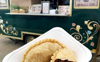 empanadas, non-vegan and vegan version