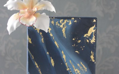 Square edible gold & navy cake