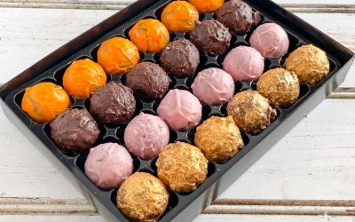 Chuffles (Cheesecake Truffles)