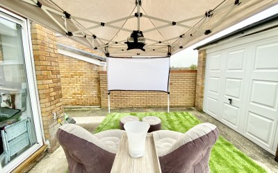 Outdoor Hot Tub Cinema Hire