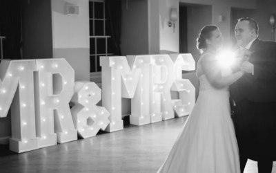 Huge 4ft Mr & Mrs Letters 