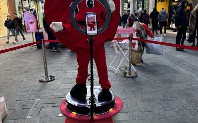 Amor lashes in Cabot Circus 