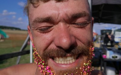 glitter beard