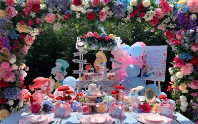 Alice in Wonderland Theme