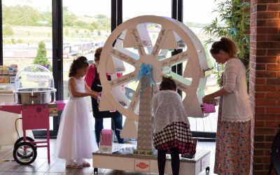 Custom Illuminated Ferris Wheel