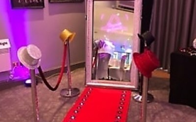 Magic mirror hire