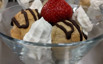 Chocolate profiteroles