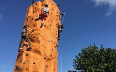 5 line mobile climbing wall