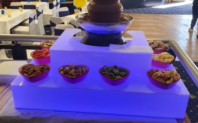 Chocolate fountain