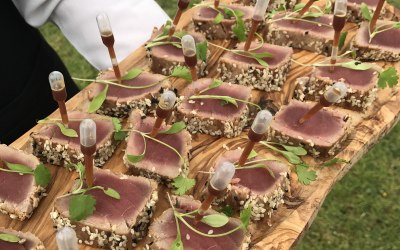 tuna canapés