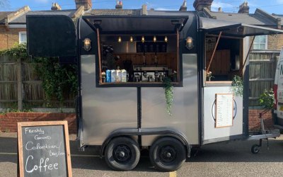 Café Bueno coffee horsebox