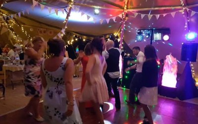 Wedding in a tipi, Bakewell, Derbyshire