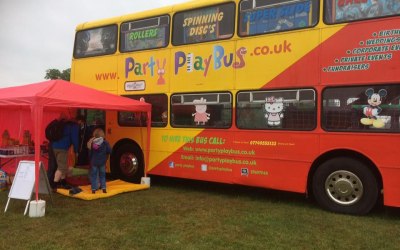 The Party Play Bus 1