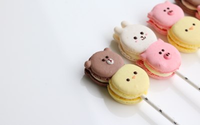 Macaron Sticks