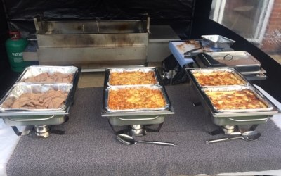 Mac 'n' Cheese, Dauphinoise Potatoes with Roast Beef