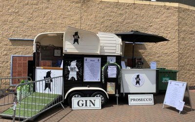 Gin Horsebox