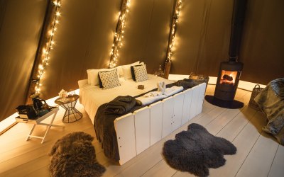 Hygge Tipi with private wood fired hot tub