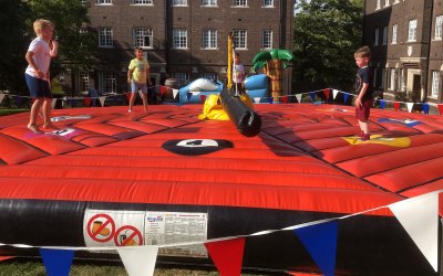 Inflatable Fairs  5