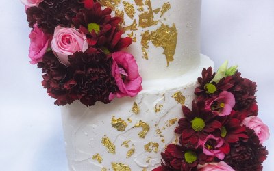 Floral wedding cake