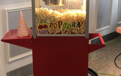 Popcorn cart