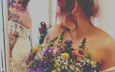 Wildflower bridal bouquet and flower crown 