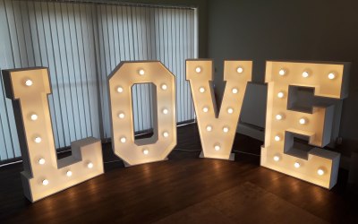 Light up love letters 