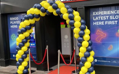 Balloon arch