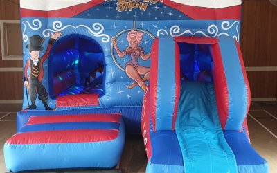 The Greatest Showman Castle with slide 