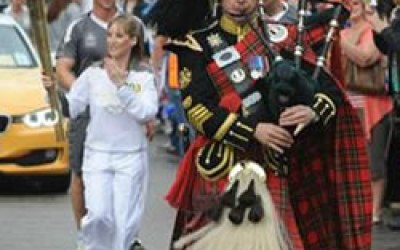 Cambridge Bagpiper  2