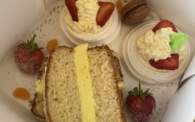 Strawberry meringues with fresh cream, lemon drizzle loaf cake filled with lemon butter cream, macaroons 