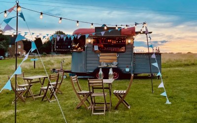 Horsebox Bar @ Laurel Farm Events Wedding 