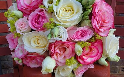 Simply stunning rose and lisianthus bouquet.