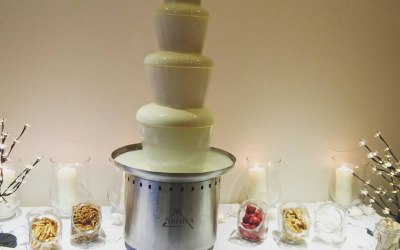 Chocolate fountains available with all the accessories. 