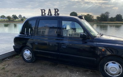 Black Taxi Bar