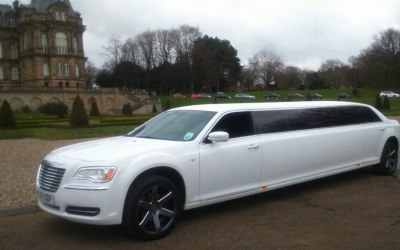 Chrysler 300 Sport - 8 passengers