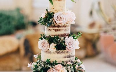 Semi-naked-wedding-cake-london.jpg