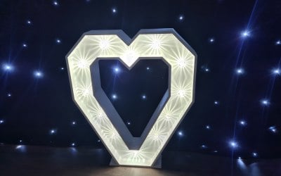 light-up-letter-hire-gloucestershire-544-min.jpg