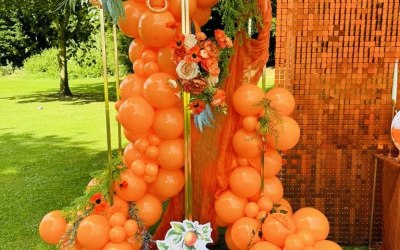 Double Plinths Display With Organic Garlands & Sequin wall 