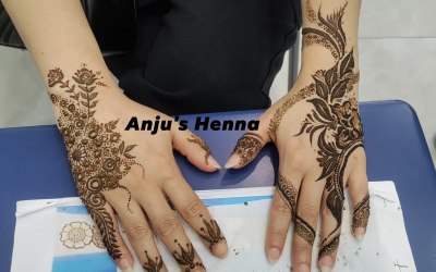 Demanding henna designs