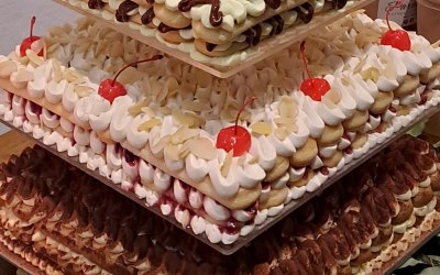 4 tier tiramisù cake