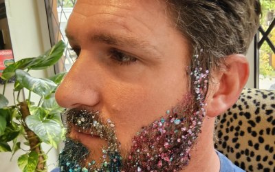 Glitter beards 